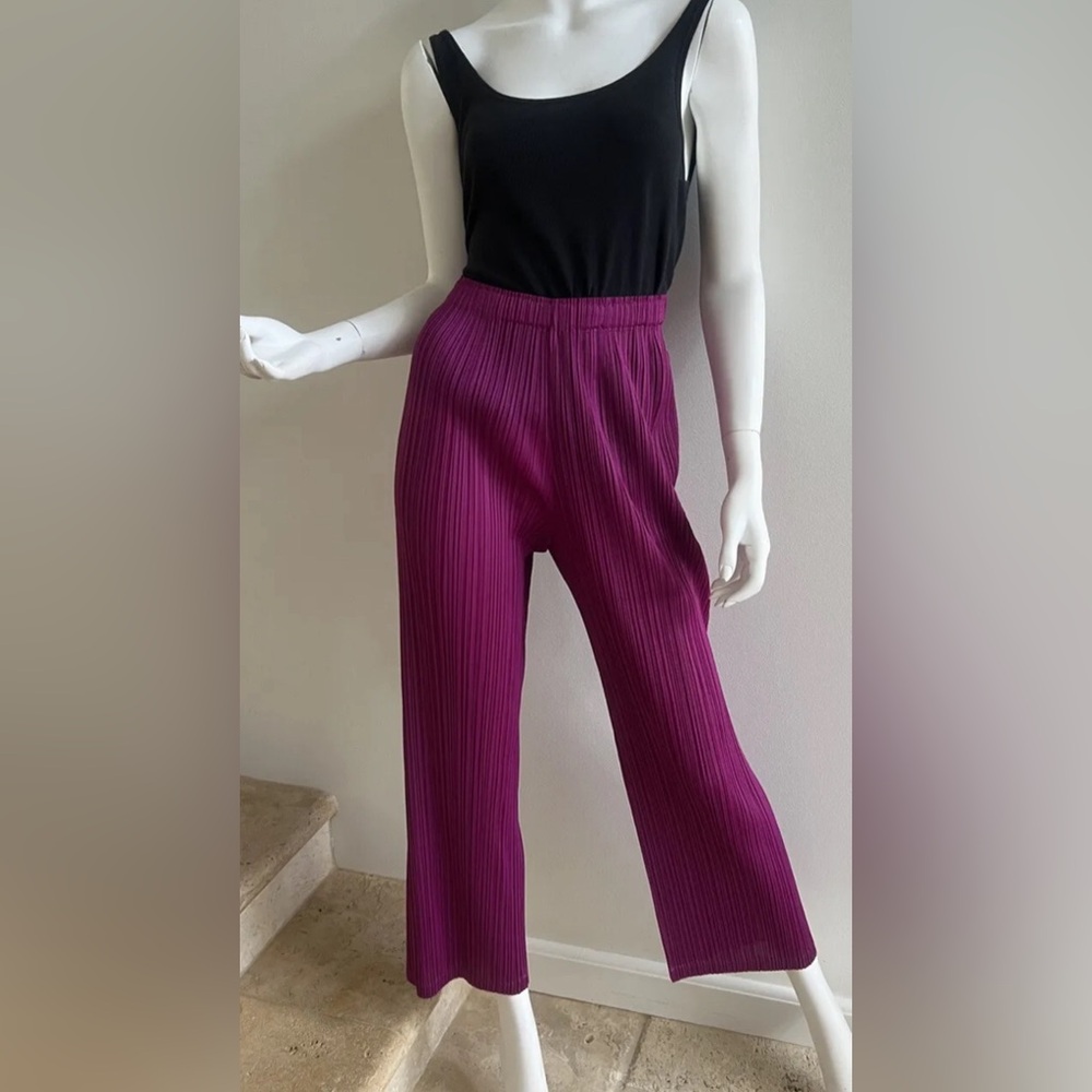 NWOT PLEATS PLEASE ISSEY MIYAKE Pleated Straight Leg Ankle Pants 3/M, Fuchsia